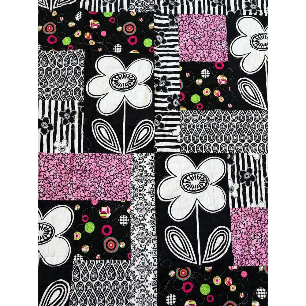 Handmade Double Sided Pink Black & White Patchwork Crib Baby Quilt 39